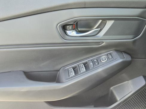 Used 2023 Honda Accord EX image 26