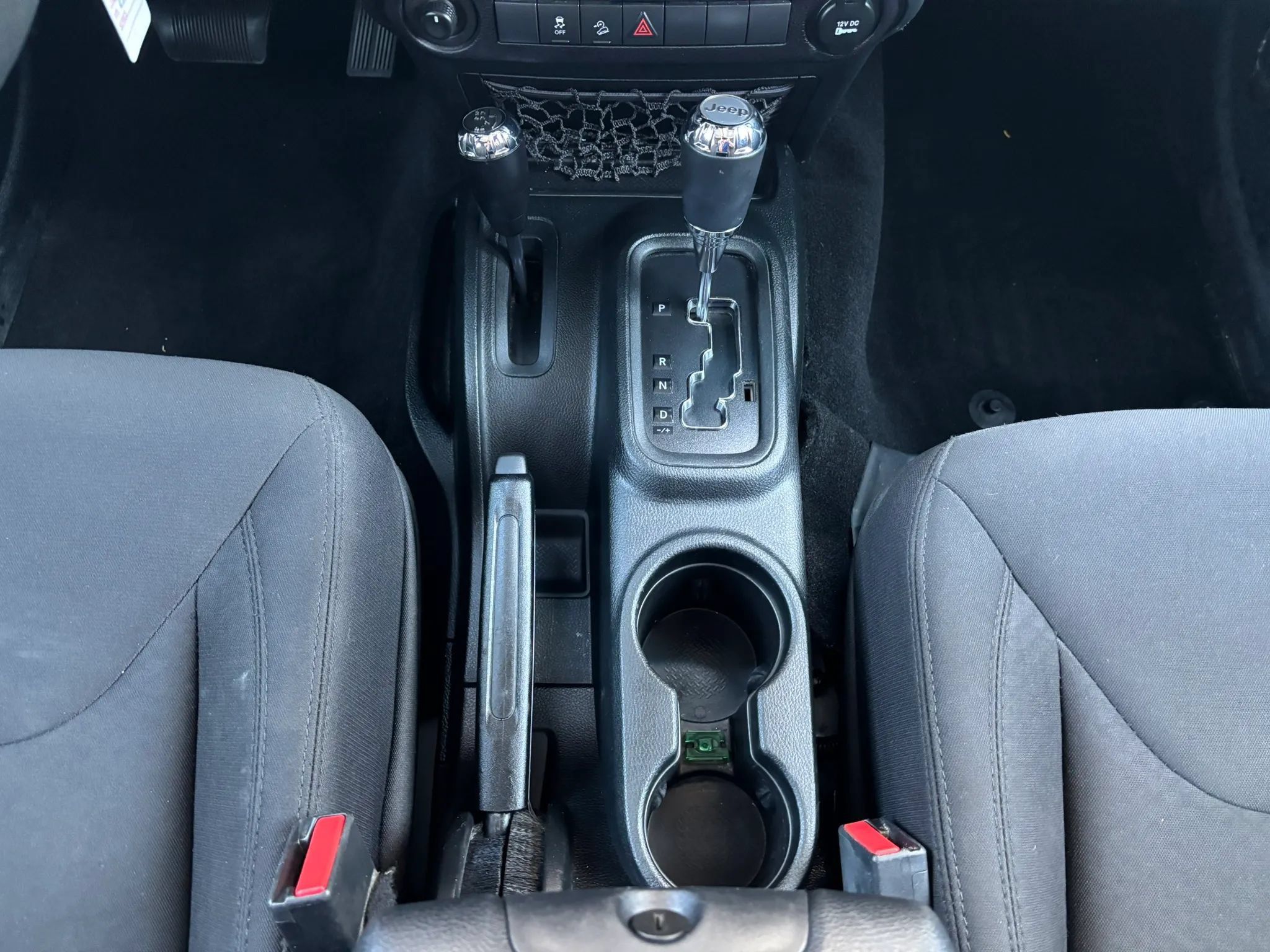 Used 2018 Jeep Wrangler Unlimited Sport S AWD/4WD image 29