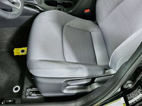 Used 2026 Toyota Corolla SE FWD image 20