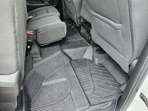Used 2019 Chevrolet Silverado 1500 LT w/ All Star Edition AWD/4WD image 18