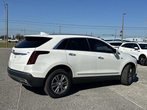 Used 2021 Cadillac XT5 Premium Luxury FWD image 8