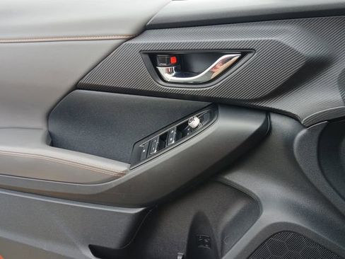 Certified 2024 Subaru Crosstrek 2.5i Limited w/ Crosstrek Mirror Package AWD/4WD image 19