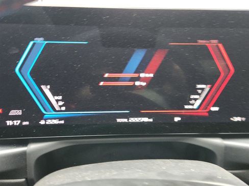 Used 2024 BMW M2 w/ Lighting Package image 5