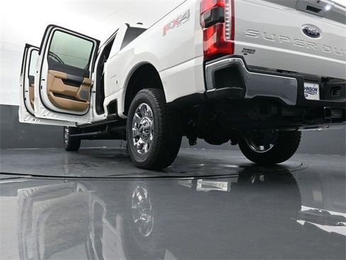 New 2026 Ford F250 Lariat w/ Lariat Ultimate Package image 37