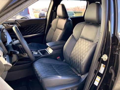 Used 2023 Mitsubishi Outlander SEL Black Edition image 22