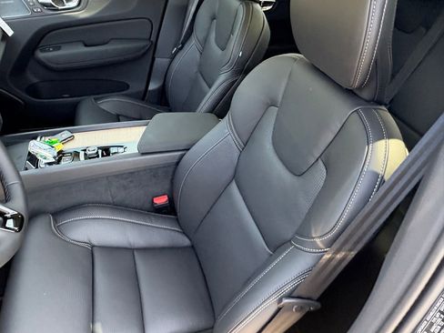 New 2026 Volvo XC60 B5 Ultra w/ Protection Package Premier AWD/4WD image 19