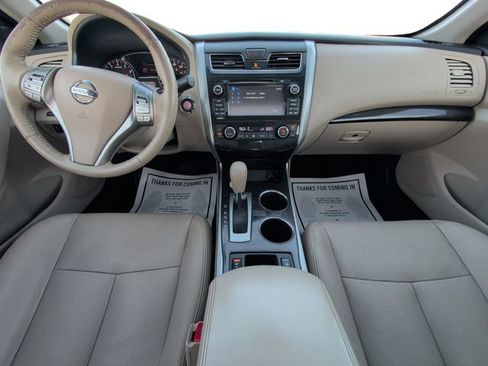 Used 2015 Nissan Altima 2.5 SL w/ Technology Package image 10