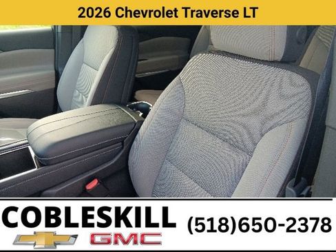 New 2026 Chevrolet Traverse LT w/ Sun and Wheel Package AWD/4WD image 13