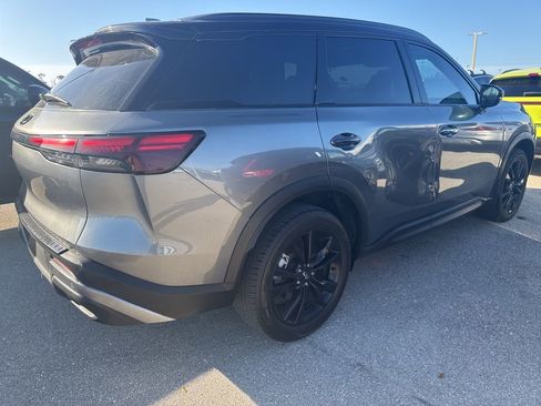 Used 2023 INFINITI QX60 Luxe w/ Cargo Package image 2