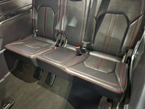 Used 2024 Ford Expedition Limited RWD image 53