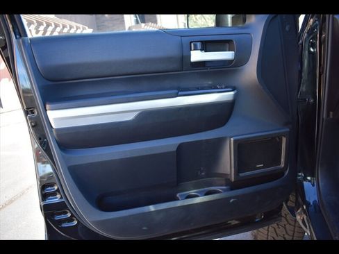 Used 2015 Toyota Tundra SR5 w/ TRD Off Road Package image 17