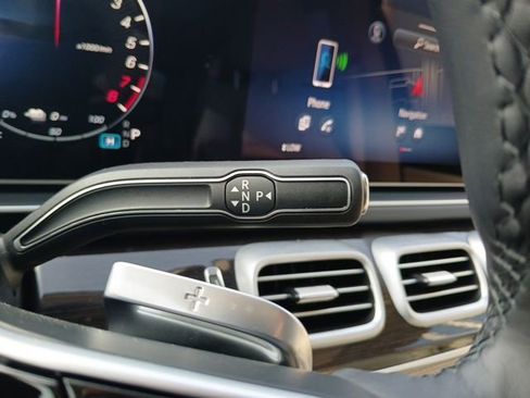 Used 2025 Mercedes-Benz GLE 450e GLE 450e 4MATIC image 28