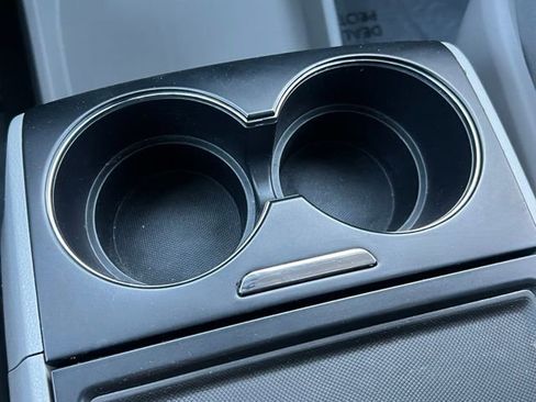 Used 2020 Toyota Sienna LE image 34