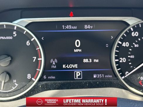 New 2025 Nissan Sentra SR image 10