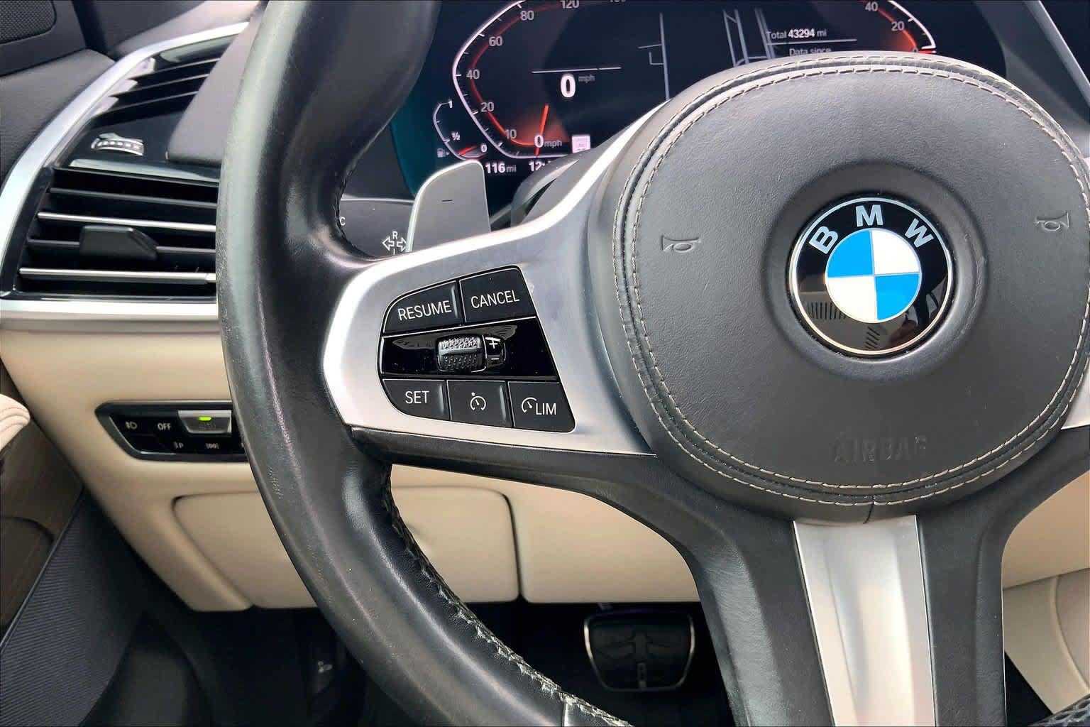 Used 2021 BMW X5 sDrive40i w/ M Sport Package RWD image 24
