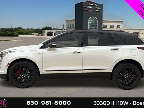 Used 2024 Cadillac XT5 Premium Luxury w/ Technology Package FWD image 6