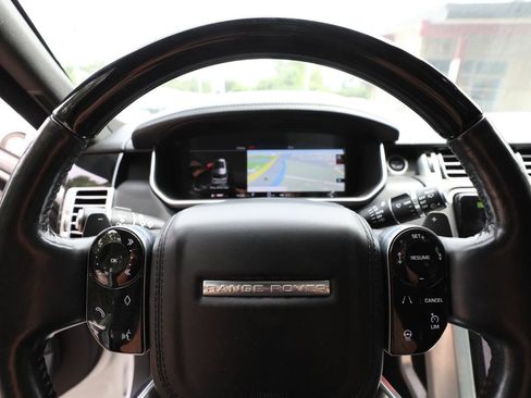 Used 2018 Land Rover Range Rover HSE AWD/4WD image 28