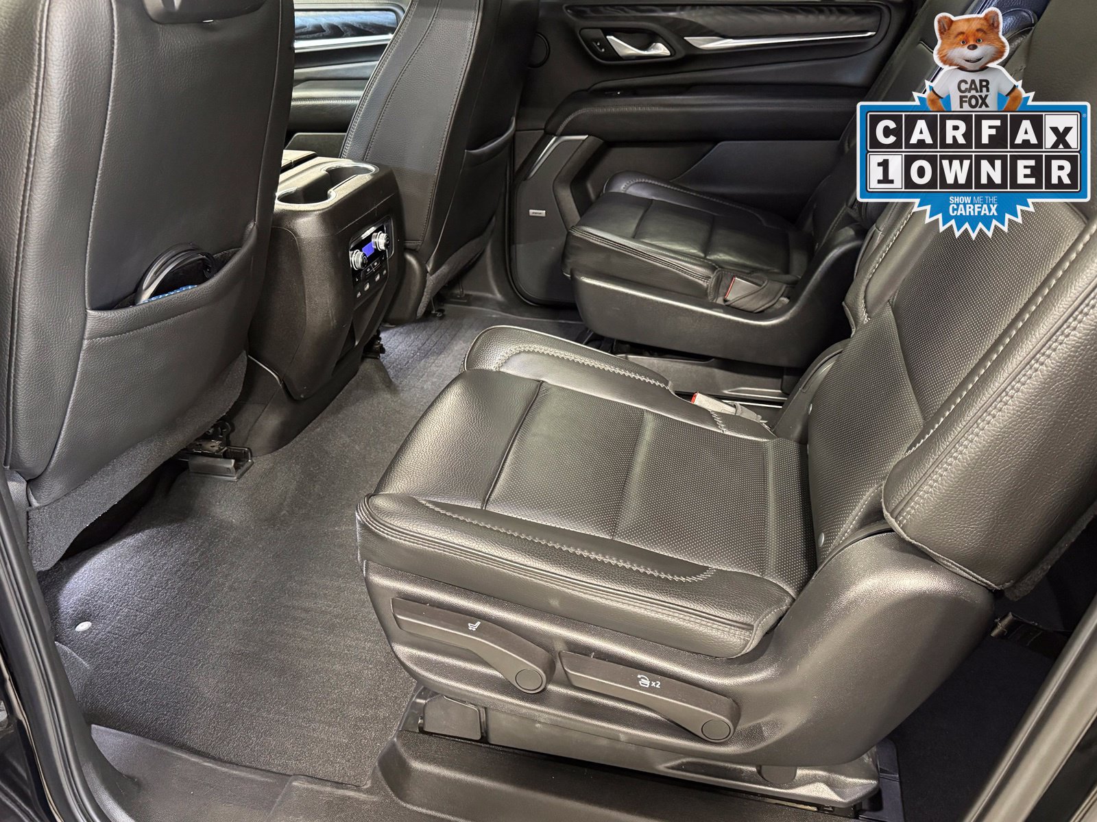 Used 2021 GMC Yukon XL Denali AWD/4WD image 38