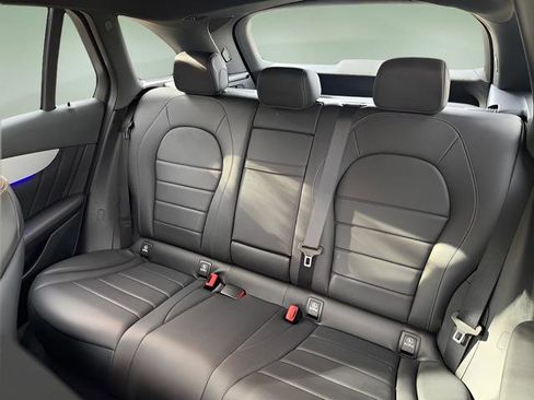 Used 2022 Mercedes-Benz GLC 300 4MATIC image 20