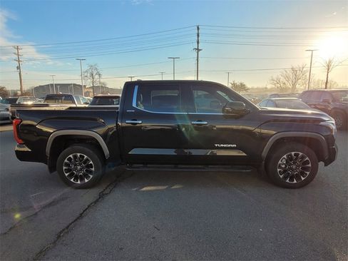 Used 2025 Toyota Tundra Limited image 10