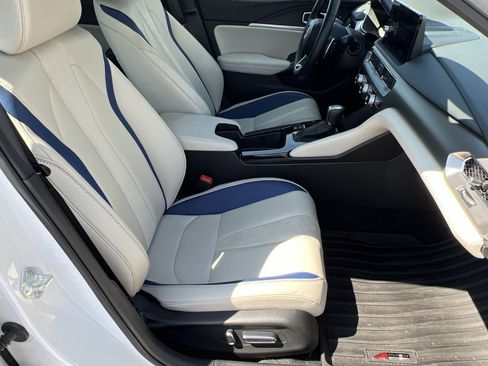 Certified 2026 Acura Integra A-Spec FWD image 30