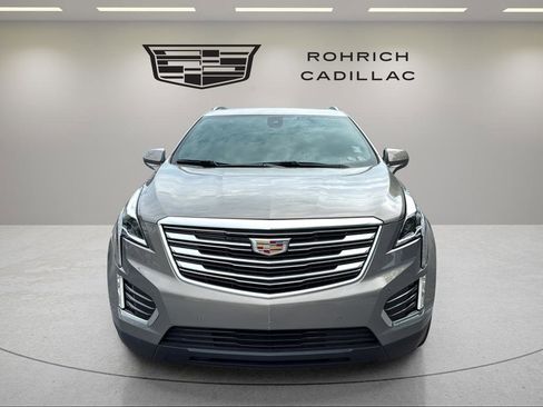 Used 2018 Cadillac XT5 Luxury w/ Driver Awareness Package AWD/4WD image 2