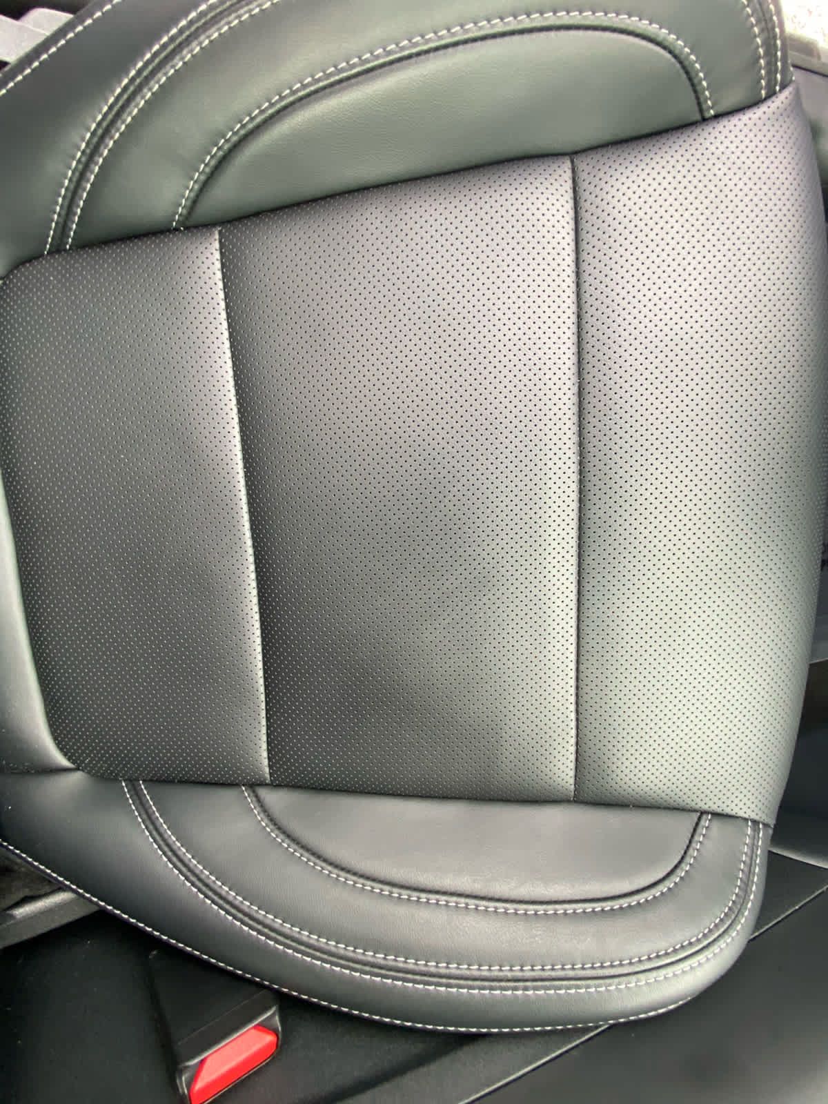 Used 2026 Ford Mustang Premium RWD image 31
