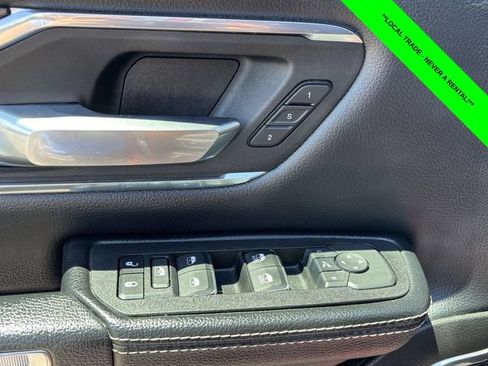 Used 2025 RAM 1500 Laramie AWD/4WD image 10
