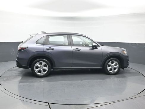 Certified 2023 Honda HR-V LX image 7