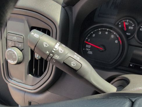 Used 2025 Chevrolet Silverado 1500 W/T RWD image 18