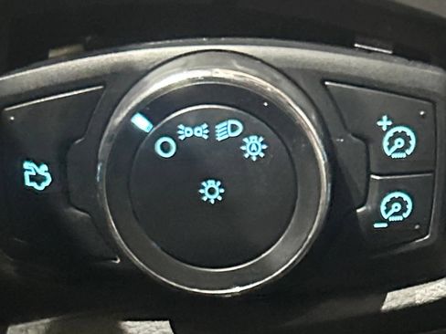 Used 2013 Ford Focus SE FWD image 56