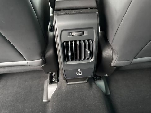 Used 2024 Dodge Hornet R/T Plus w/ Tech Pack Plus w/o Parking image 35