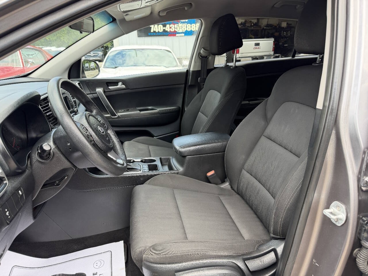 Used 2017 Kia Sportage LX AWD/4WD image 9