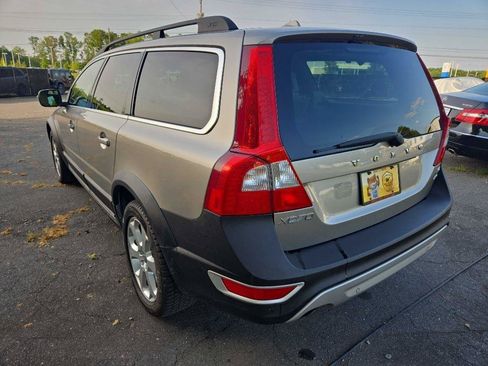 Used 2011 Volvo XC70 T6 AWD/4WD image 6
