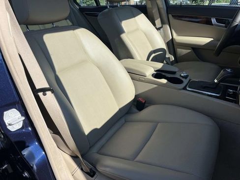 Used 2012 Mercedes-Benz C 300 4MATIC Sedan image 28