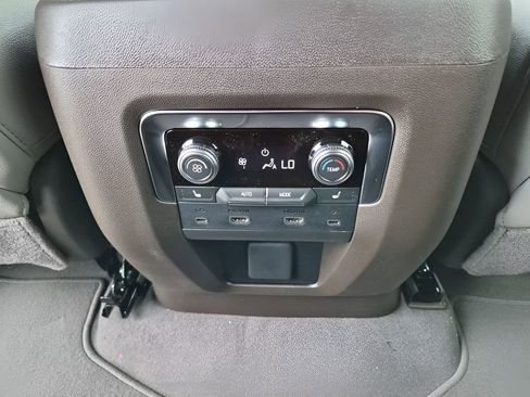 New 2026 GMC Yukon Elevation image 22