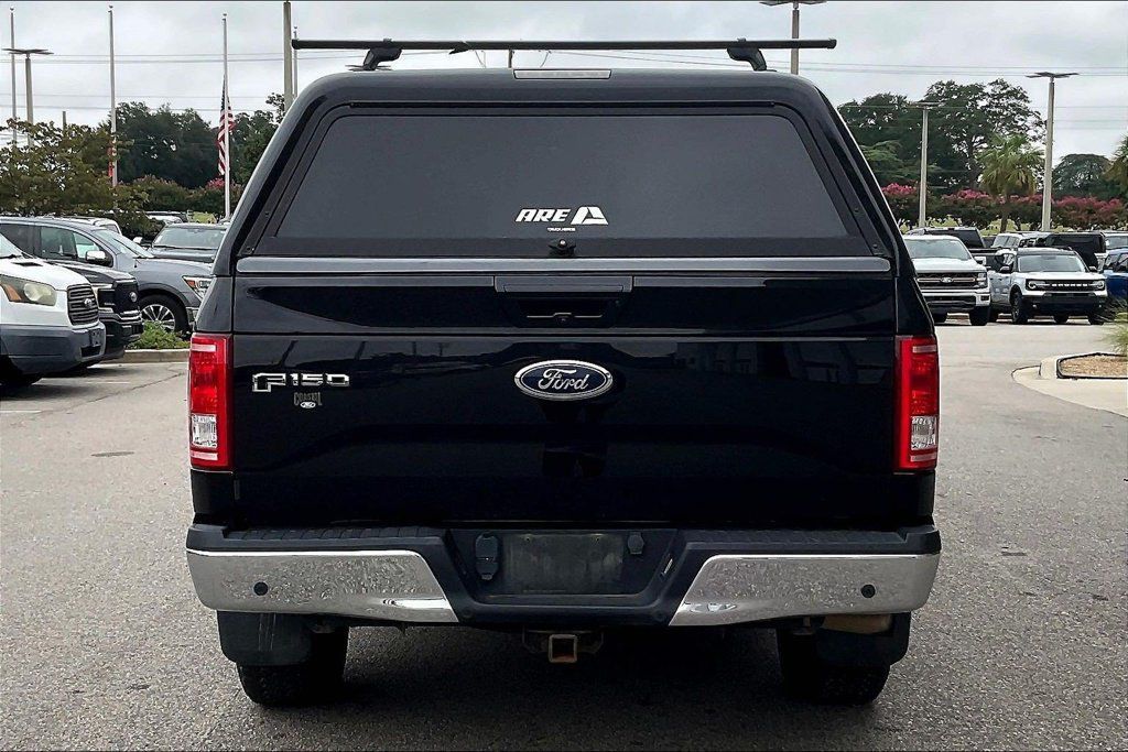 Used 2017 Ford F150 Lariat w/ Heavy-Duty Payload Package AWD/4WD image 5