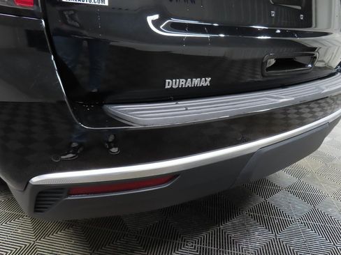 Used 2024 Chevrolet Suburban High Country image 48