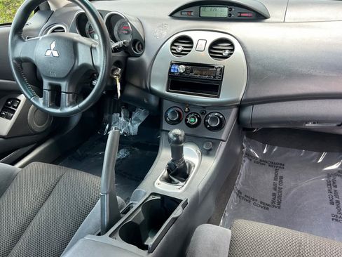Used 2006 Mitsubishi Eclipse GS FWD image 3