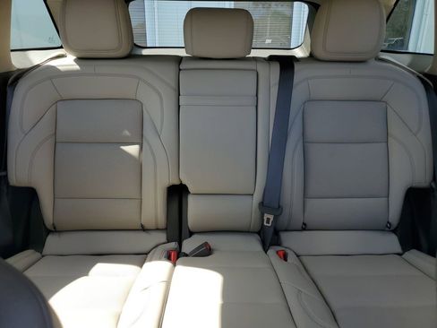 Certified 2024 Lincoln Nautilus Premier image 30