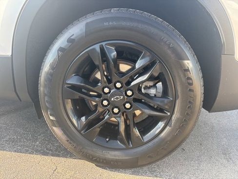 Used 2021 Chevrolet Blazer LT image 16