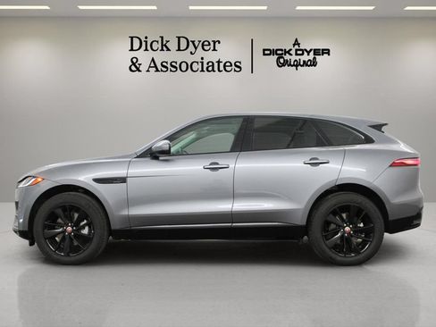 Used 2022 Jaguar F-PACE S AWD/4WD image 15