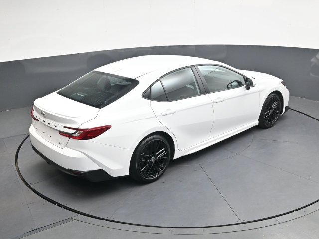 Used 2025 Toyota Camry SE FWD image 24