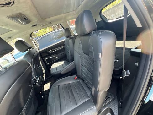 Used 2023 Kia Telluride SX Prestige AWD/4WD image 9