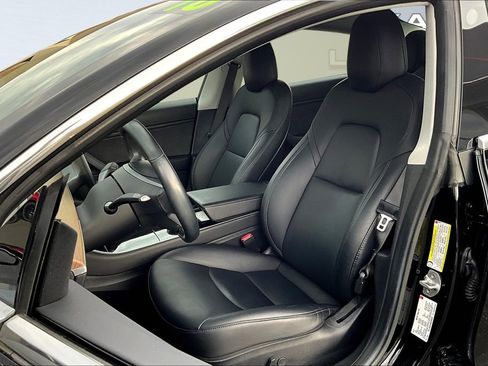 Used 2018 Tesla Model 3 Long Range image 25