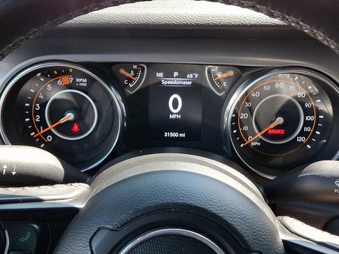 Used 2023 Jeep Wrangler Unlimited Sport AWD/4WD image 19