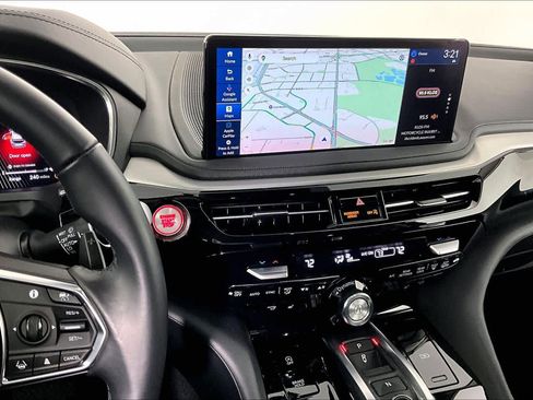 Used 2025 Acura MDX SH-AWD w/ Technology Package image 6