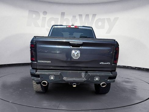 Used 2021 RAM 1500 Big Horn AWD/4WD image 4