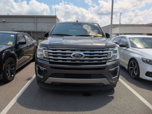 Used 2020 Ford Expedition Max Limited RWD image 3