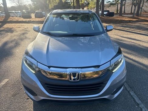 Used 2022 Honda HR-V LX image 1